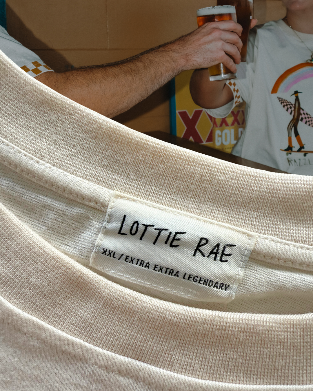 THE RAZZLE DAZZLE TEE